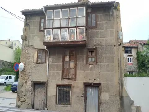 Piso en Avenida de Cantabria, 23